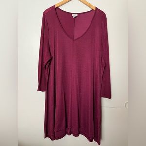 AVENUE BURGUNDY METALLIC TUNIC TOP